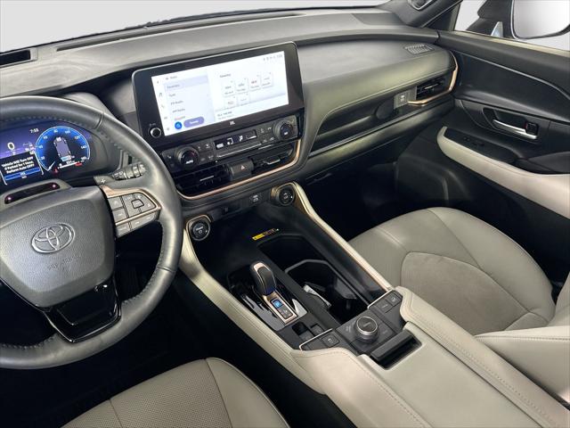 2024 Toyota Grand Highlander Hybrid Platinum MAX