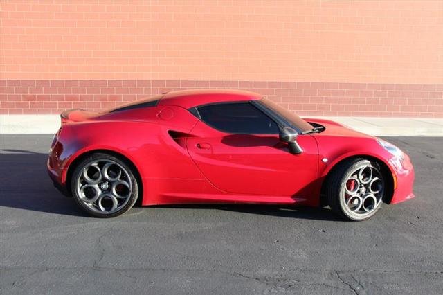 2015 Alfa Romeo 4C Launch Edition
