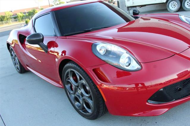 2015 Alfa Romeo 4C Launch Edition