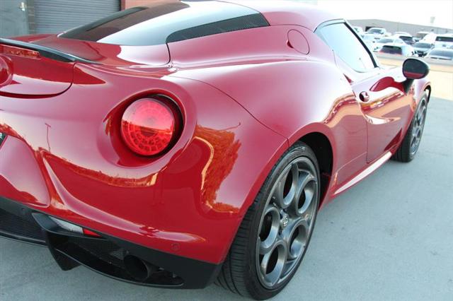 2015 Alfa Romeo 4C Launch Edition