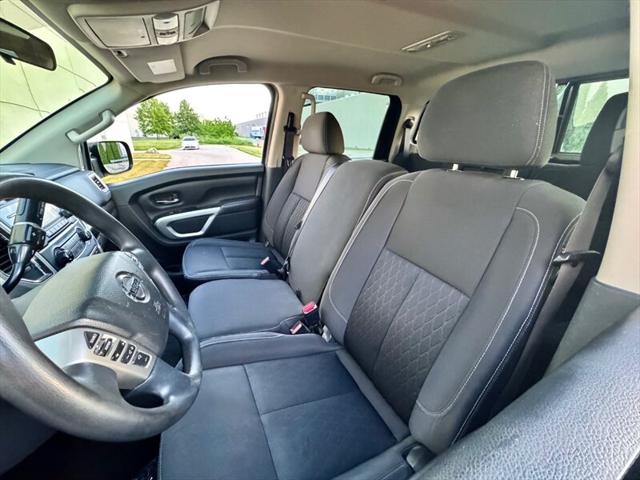 2018 Nissan Titan SV