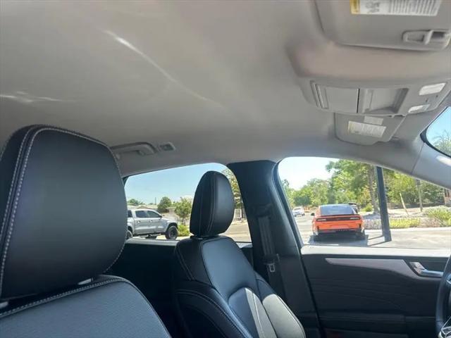 2026 Ford Escape Platinum