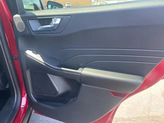 2026 Ford Escape Platinum