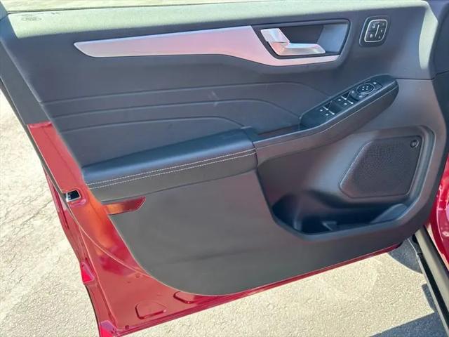 2026 Ford Escape Platinum