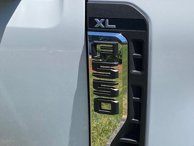 2026 Ford F-550 XL