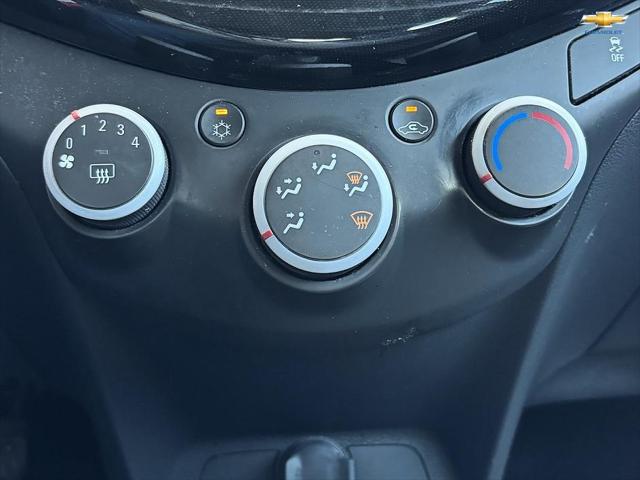 2015 Chevrolet Spark 2LT CVT