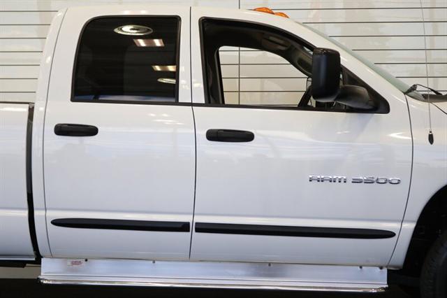 2005 Dodge Ram 3500 SLT/Laramie