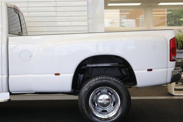 2005 Dodge Ram 3500 SLT/Laramie