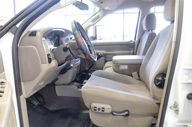 2005 Dodge Ram 3500 SLT/Laramie