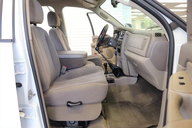 2005 Dodge Ram 3500 SLT/Laramie
