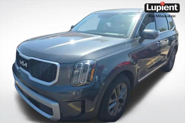 2024 Kia Telluride LX for sale in Glendale, WI