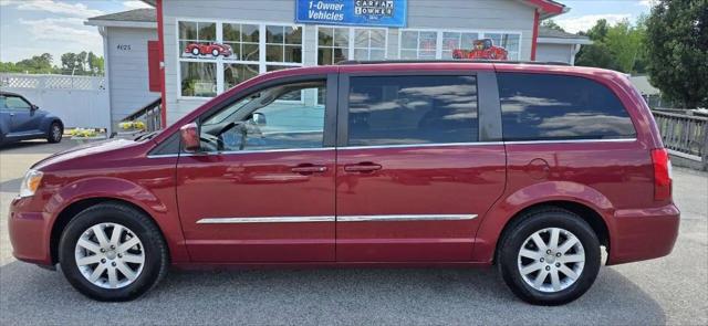 2013 Chrysler Town & Country Touring for sale in Fayetteville, NC