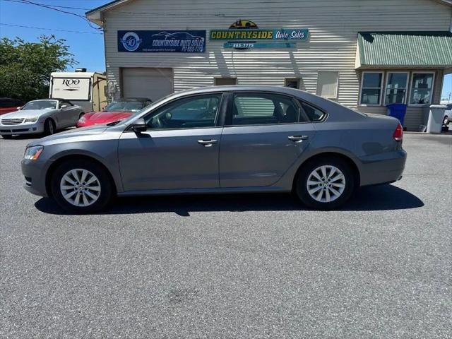 2012 Volkswagen Passat 2.5L S for sale in Fredericksburg, PA