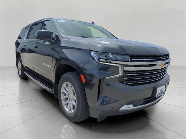 2022 Chevrolet Suburban 4WD LT for sale in Green Bay, WI
