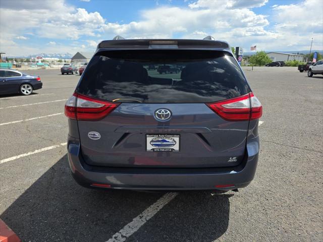 2017 Toyota Sienna LE 7 Passenger