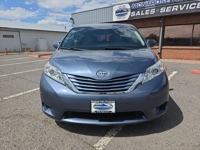 2017 Toyota Sienna LE 7 Passenger