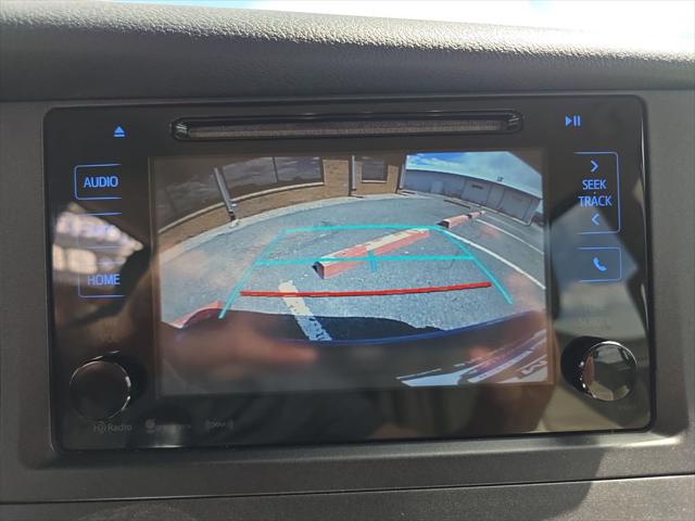 2017 Toyota Sienna LE 7 Passenger