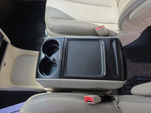 2017 Toyota Sienna LE 7 Passenger