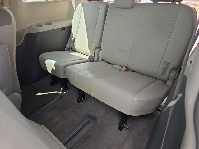 2017 Toyota Sienna LE 7 Passenger
