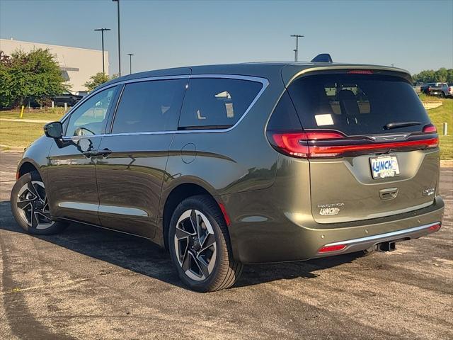2027 Chrysler Pacifica PACIFICA LIMITED AWD