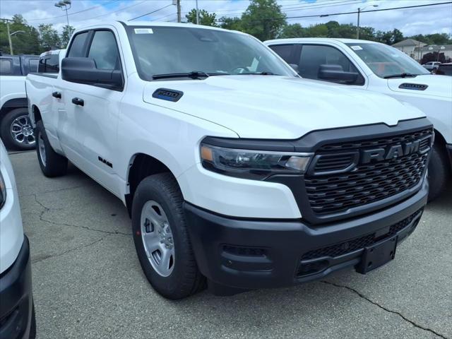 2026 RAM 1500 RAM 1500 TRADESMAN QUAD CAB 4X4 64 BOX