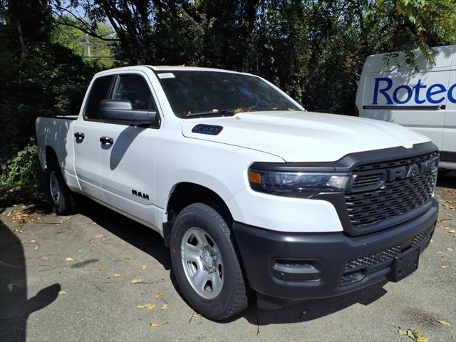 2026 RAM Ram 1500 RAM 1500 TRADESMAN QUAD CAB 4X4 64 BOX
