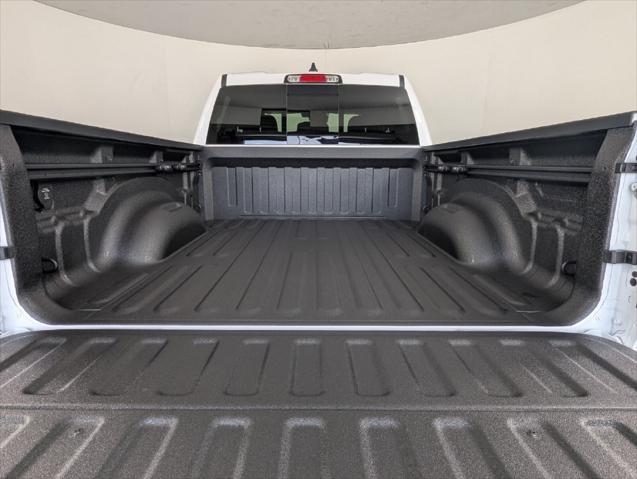 2026 Ram 1500 Express Quad Cab 4x4 64 Box