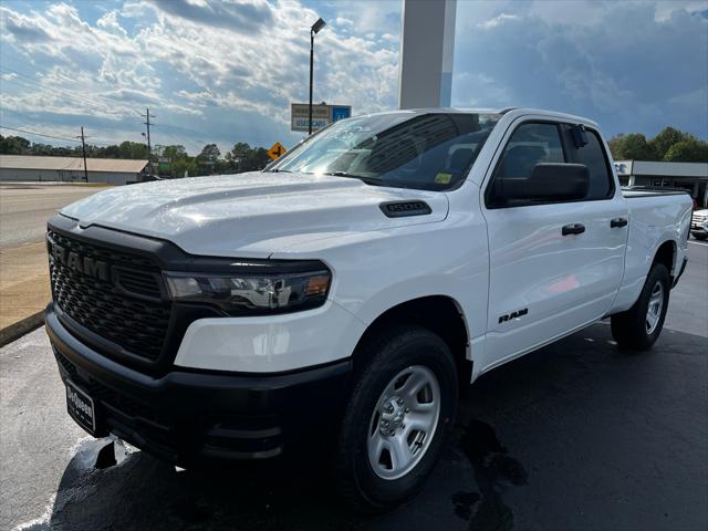 2026 RAM Ram 1500 RAM 1500 TRADESMAN QUAD CAB 4X4 64 BOX 2026 RAM Ram 1500 RAM 1500 TRADESMAN QUAD CAB 4X4 64 BOX