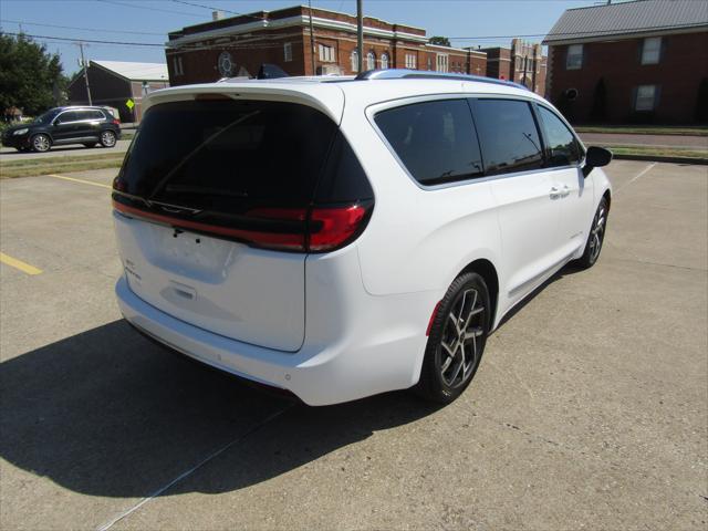 2027 Chrysler Pacifica PACIFICA PINNACLE 2027 Chrysler Pacifica PACIFICA PINNACLE