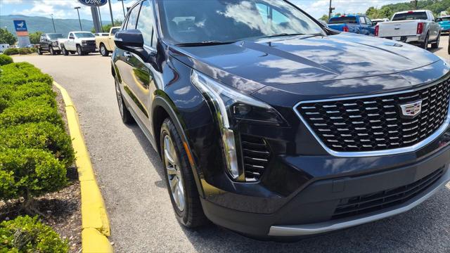 2023 Cadillac XT4 AWD Premium Luxury