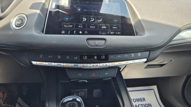 2023 Cadillac XT4 AWD Premium Luxury