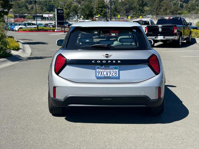 2026 MINI Hardtop Cooper