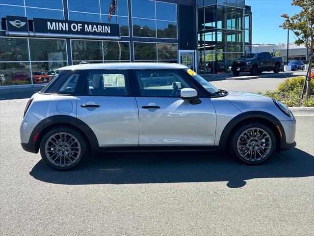 2026 MINI Hardtop Cooper