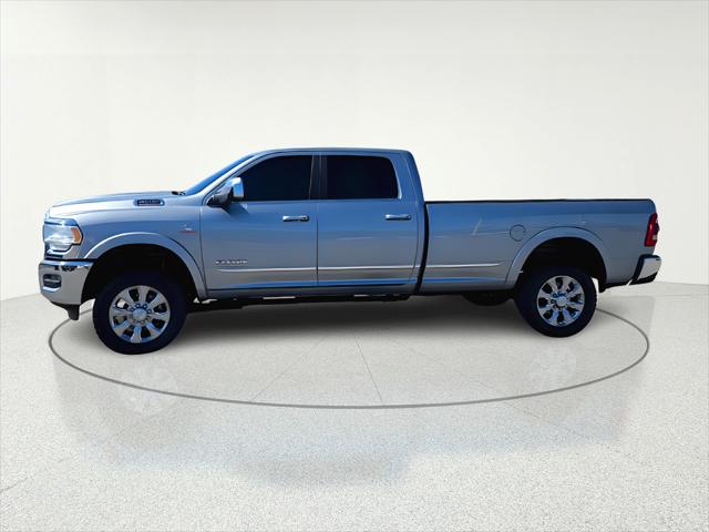 2022 Ram 3500 Limited Crew Cab 4x4 8' Box