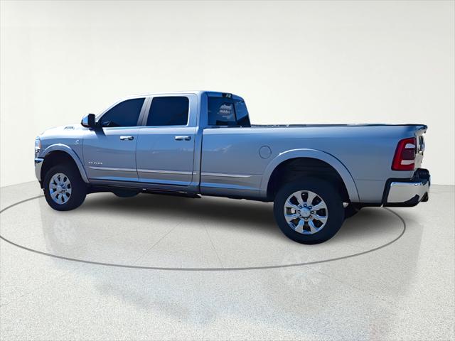 2022 Ram 3500 Limited Crew Cab 4x4 8' Box