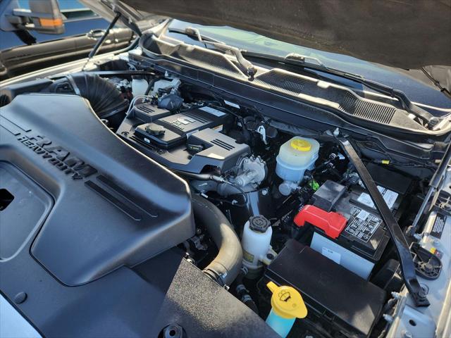 2022 Ram 3500 Limited Crew Cab 4x4 8' Box