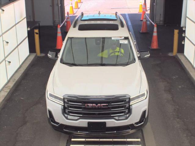 2023 GMC Acadia AWD AT4