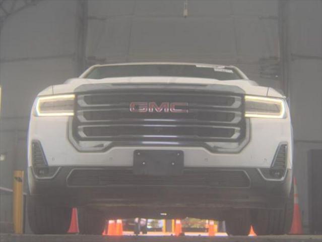 2023 GMC Acadia AWD AT4