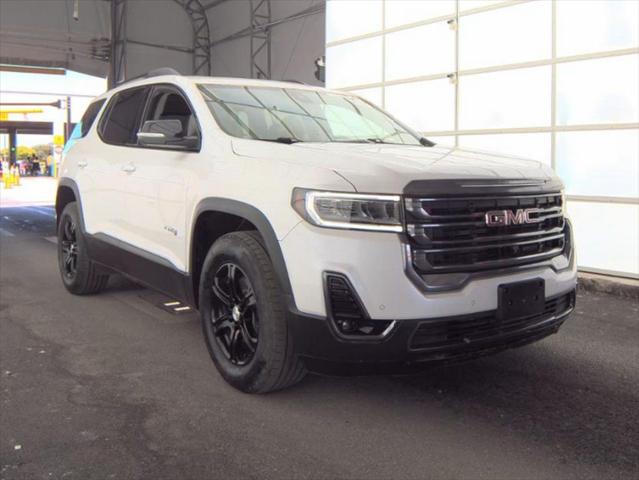 2023 GMC Acadia AWD AT4