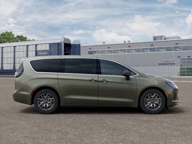 2027 Chrysler Pacifica Limited AWD