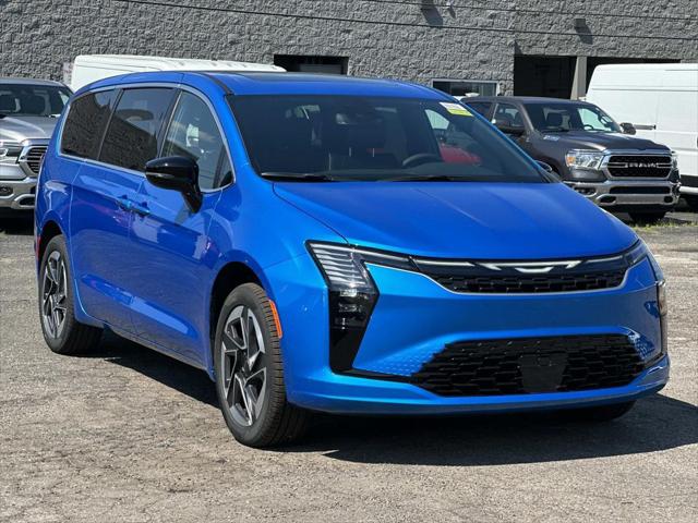 2027 Chrysler Pacifica PACIFICA LIMITED AWD