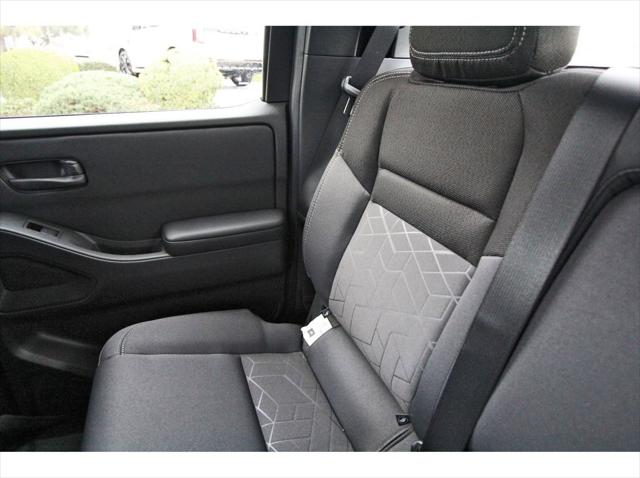 2026 Nissan Frontier Crew Cab SV 4x2