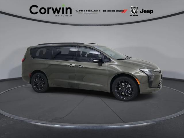 2027 Chrysler Pacifica Limited for sale in Springfield, MO