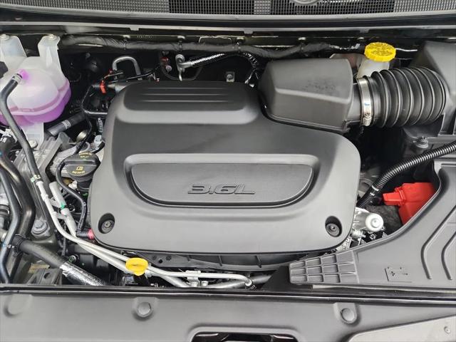 2027 Chrysler Pacifica Limited