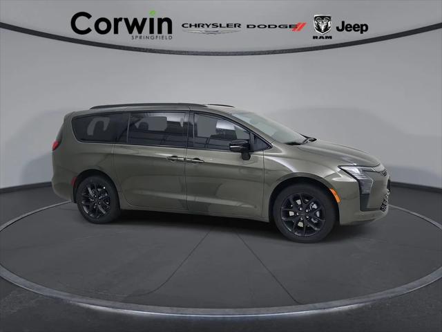 2027 Chrysler Pacifica Limited for sale in Springfield, MO