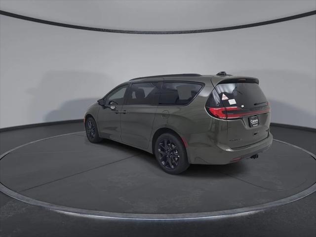 2027 Chrysler Pacifica Limited