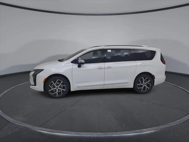 2027 Chrysler Pacifica Pinnacle