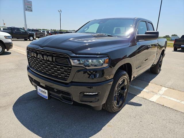 2026 RAM 1500 RAM 1500 EXPRESS QUAD CAB 4X4 64 BOX