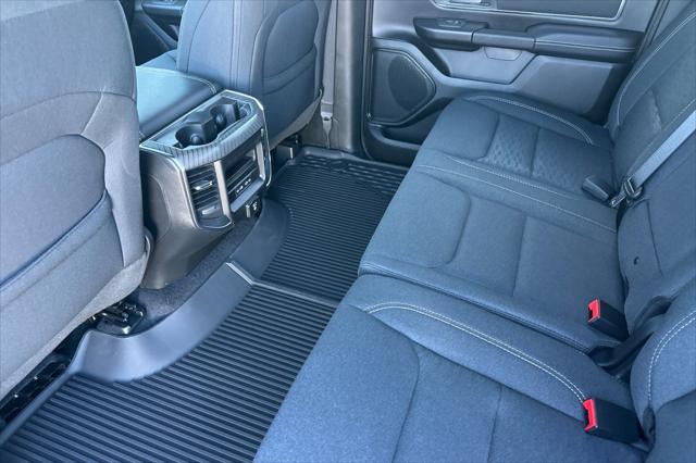 2026 Ram 1500 Big Horn Crew Cab 4x4 64 Box