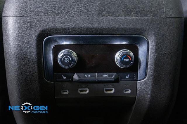 2023 GMC Yukon 4WD Denali